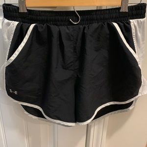 Athletic under armour shorts
